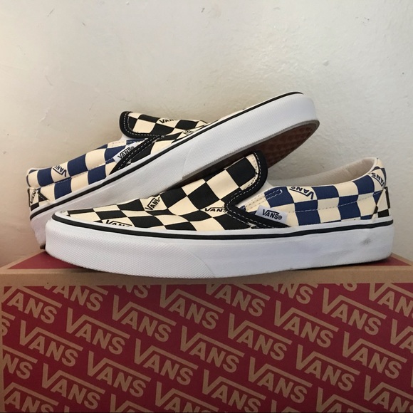 Checkered Vans - Picture 3 of 4